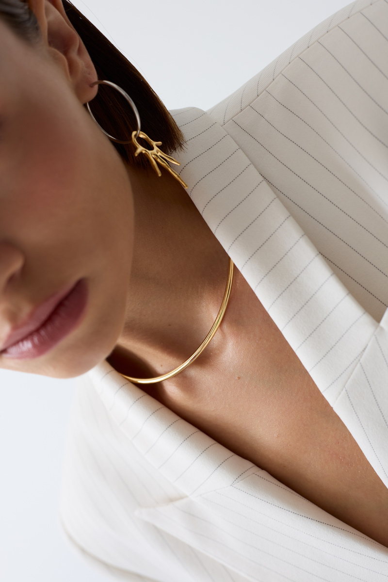 Серебряное каркасное колье "девушка с блеском" "gold"