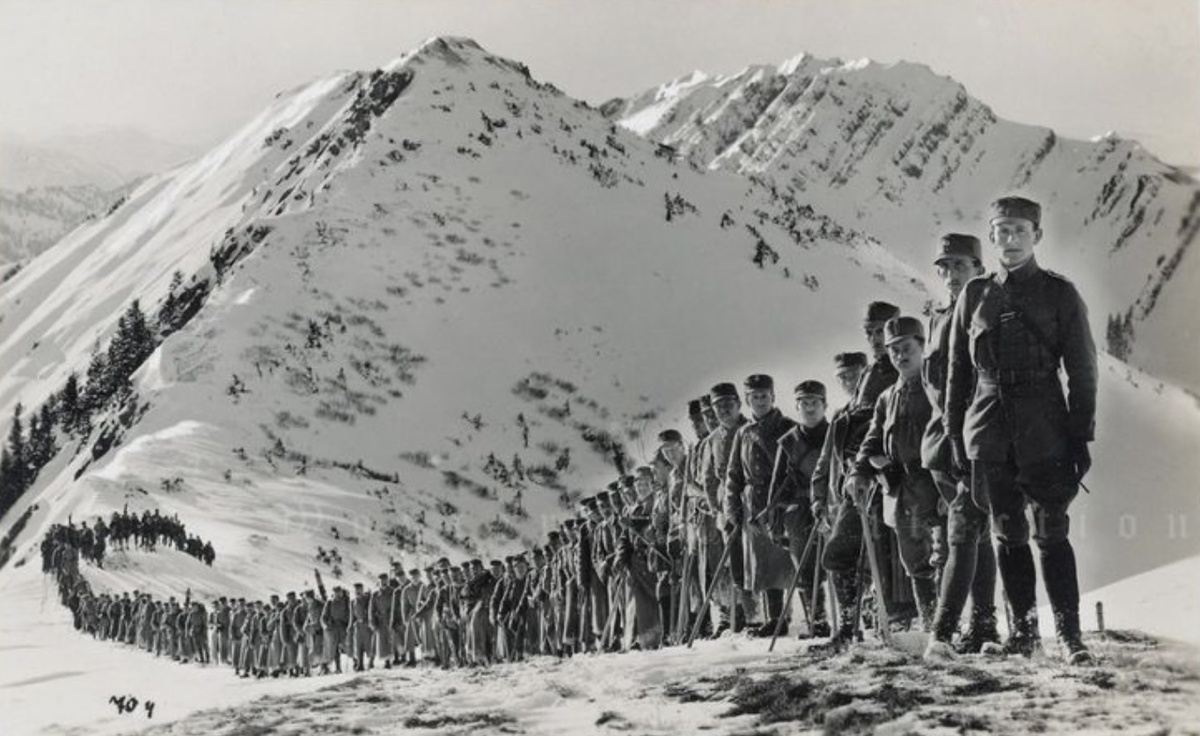 Историческая фотография 1942