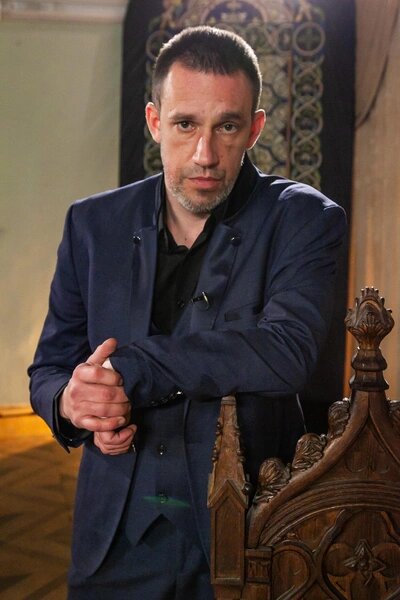    Илья Ларионов трижды просил Левина найти человека в багажнике, и каждый раз участник указывал на верную машину