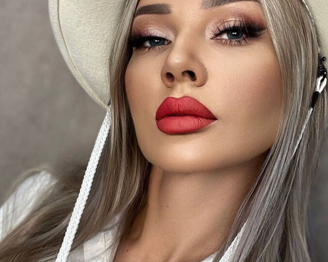 Какие румяна старят — а какие омолаживают: разбираем оттенки, текстуру и технику нанесения. Делюсь советами