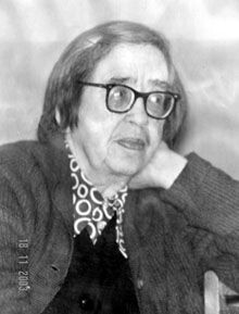 Юлия Владимировна Котелова (род. 1903—1980) — советская учёный-психолог, кандидат биологических наук (1951)