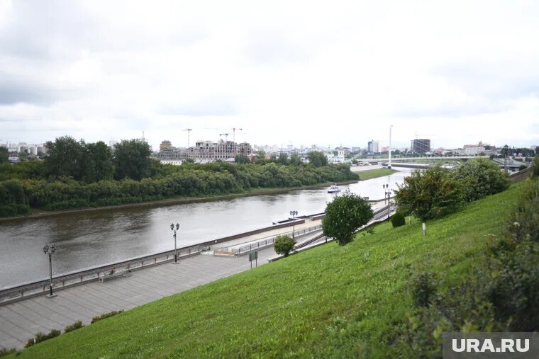 Уровень воды достиг отметки -44 см. Фото: Никита Сабашников © URA.RU