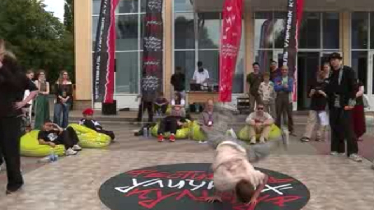    Фестиваль уличных культур объединил участников из Курска, Орла, Белгорода и Воронежа