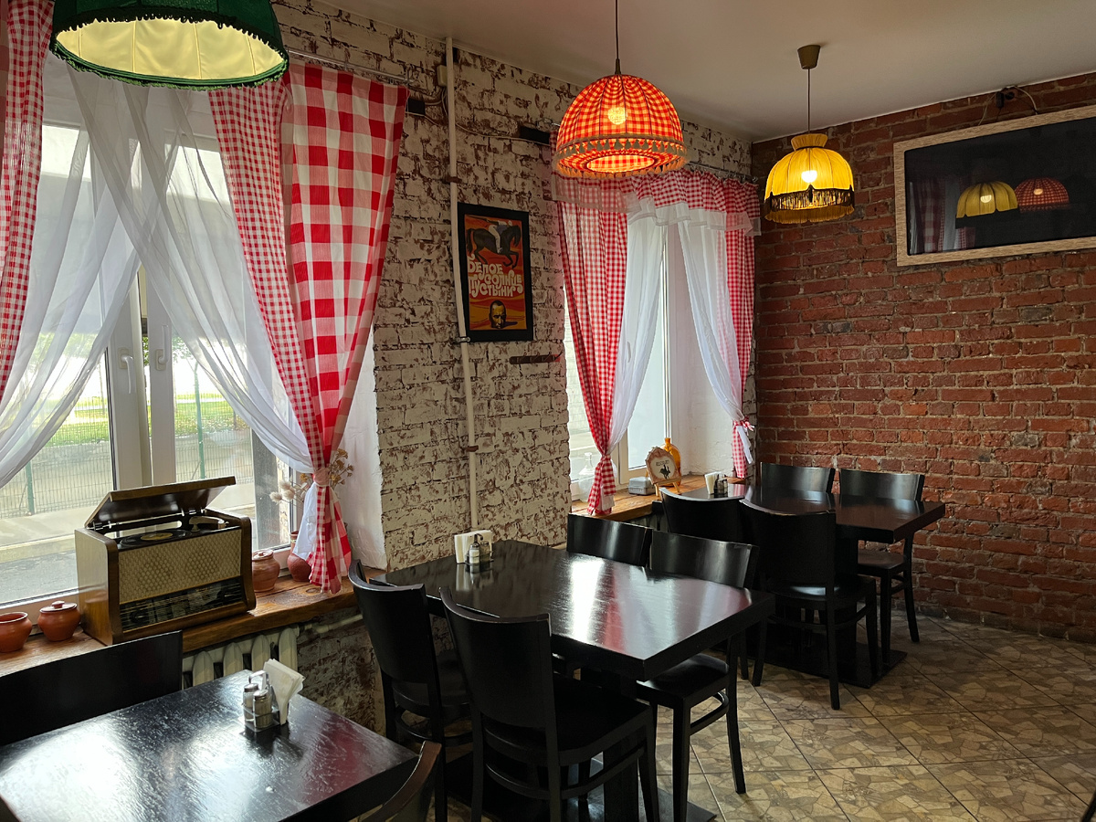 Интерьер пельменной на Автозаводской