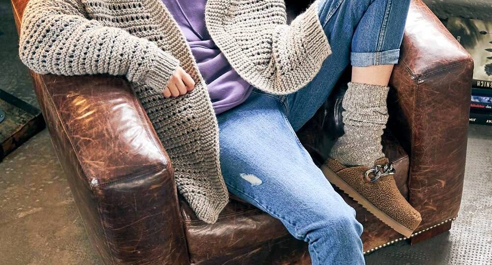 Запасаемся вязаными кофточками на осень! 5 моделей с описанием