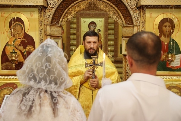     Впервые в истории Курского УФСИН осуждённый венчался в храме