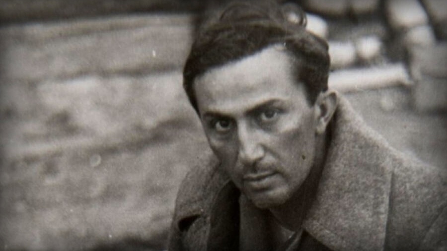 Как воевал и как попал в плен старший сын Сталина