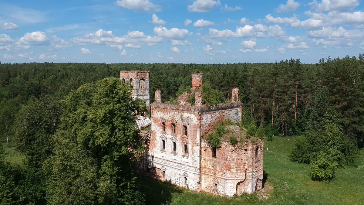 Смоленская церковь, ур. Веретьевкий погост. Фото 2018 года.