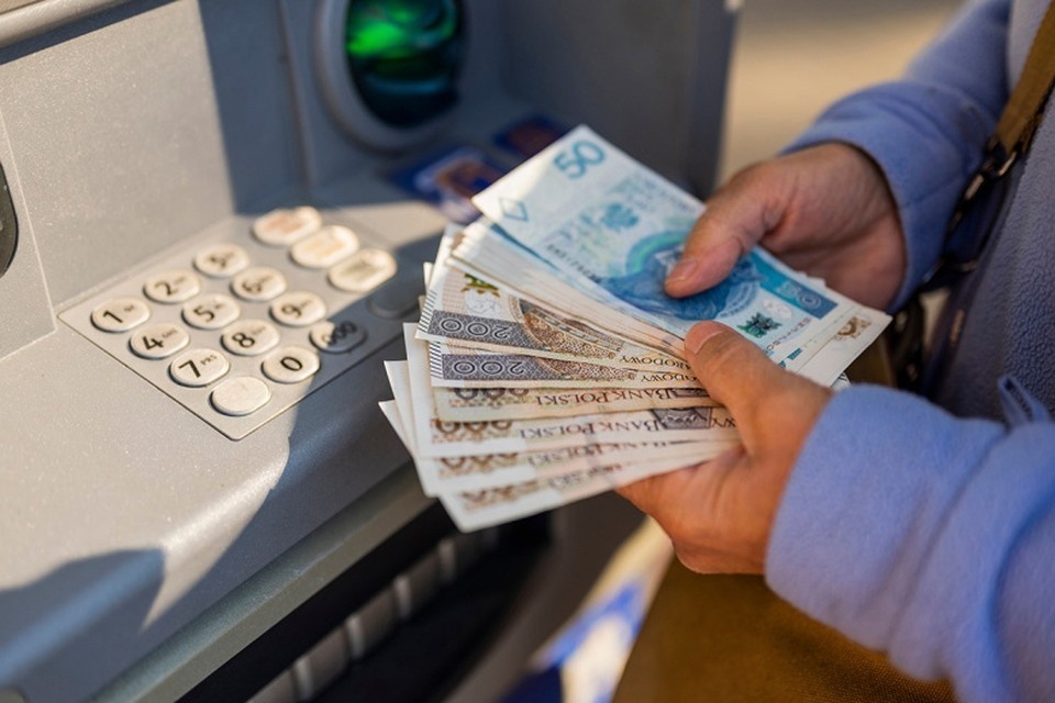    МВД Польши будет регулярно проверять украинцев на трудоустройство Shutterstock