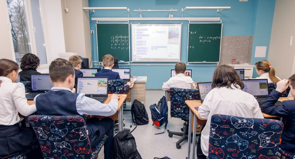    Лобненский лицей переехал в обновленное здание / Медиасток.рф