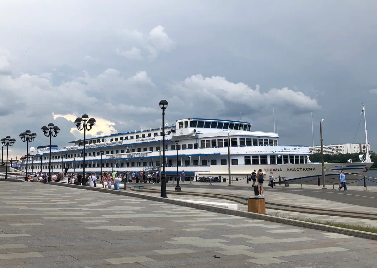 т/х "КНЯЖНА АНАСТАСИЯ" на причале СРВ