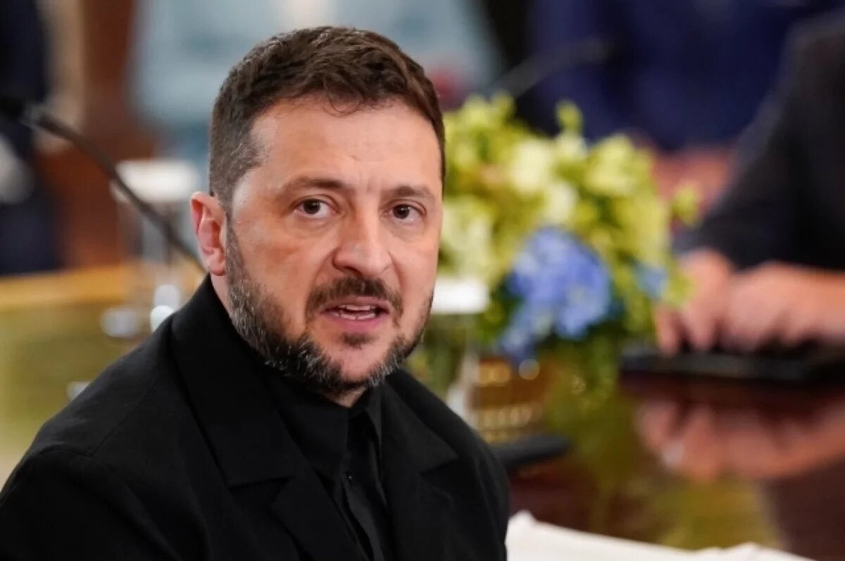    Киеву мужчин-«латиносов», как называют на Украине выходцев из Южной Америки, уже не хватает, в «мясных атаках» их не жалеют наравне с украинскими «мобиками», поэтому вербовщики ВСУ стали активно заключать контракты с женщинами.