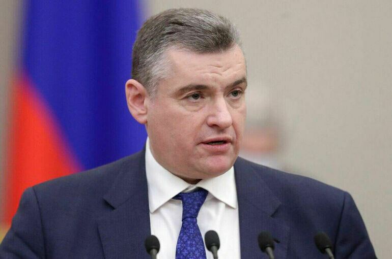 Слуцкий предложил всем фракциям поддержать запрет на переезд мигрантов с семьями