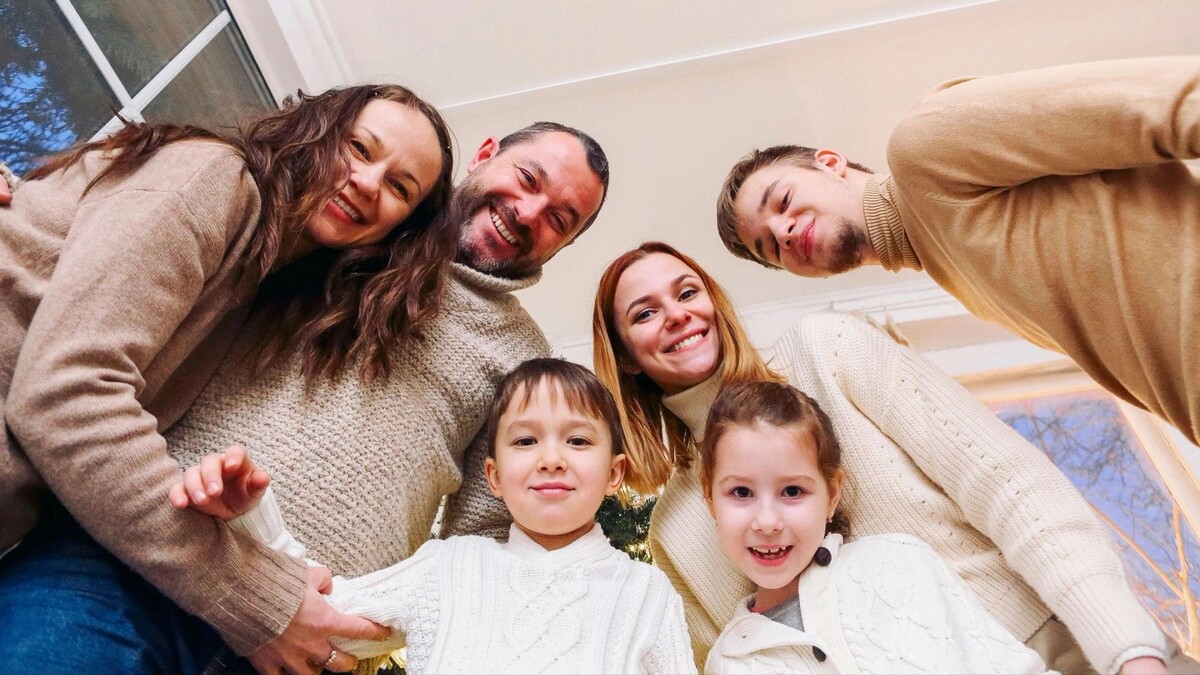    На Ямале поддерживают семьи с детьми. Фото: Dasha Petrenko / Shutterstock / Fotodom