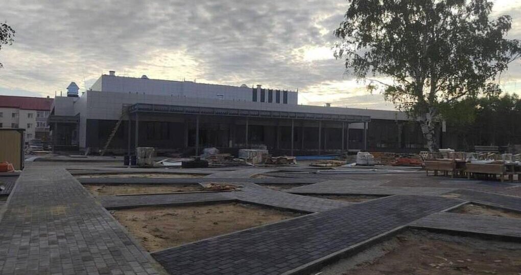 В Югре в посёлке Солнечный откроют современный культурно-досуговый центр к концу 2025 года