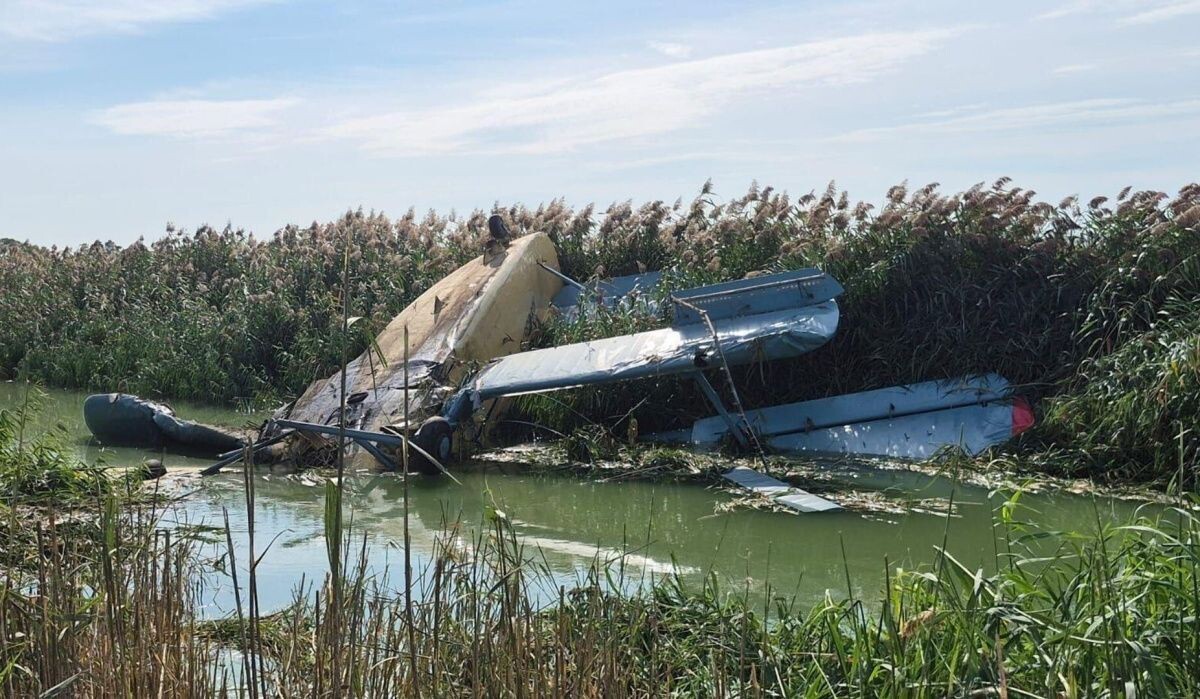     Падение Ан-2 в Волгодонском районе. Источник: ria.ru Автор фото: ГУ МЧС России по Ростовской области