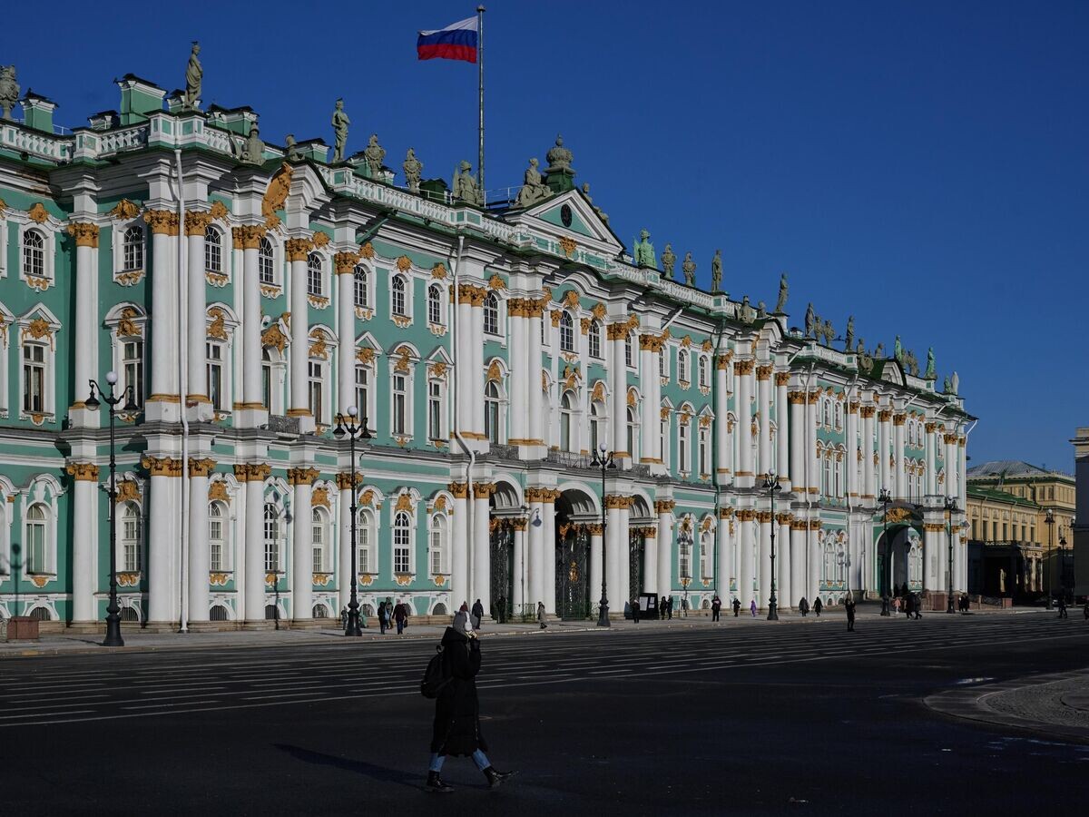    Здание Государственного Эрмитажа на Дворцовой площади в Санкт-Петербурге© РИА Новости / Алексей Даничев