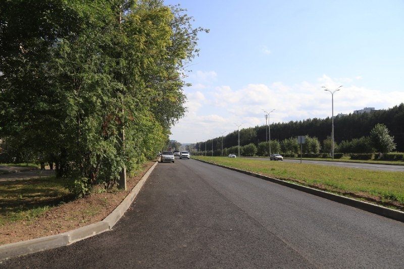  Программу комплексного обустройства шлюзовых проездов и внутриквартальных дорог реализовали в Ижевске впервые. Фото: Администрация Ижевска.