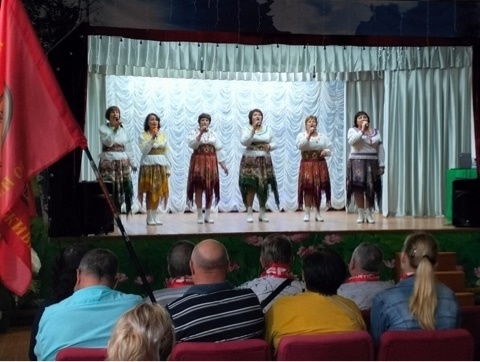 Выступление вокальной группы "Таволга" с. Большая Таволожка. 