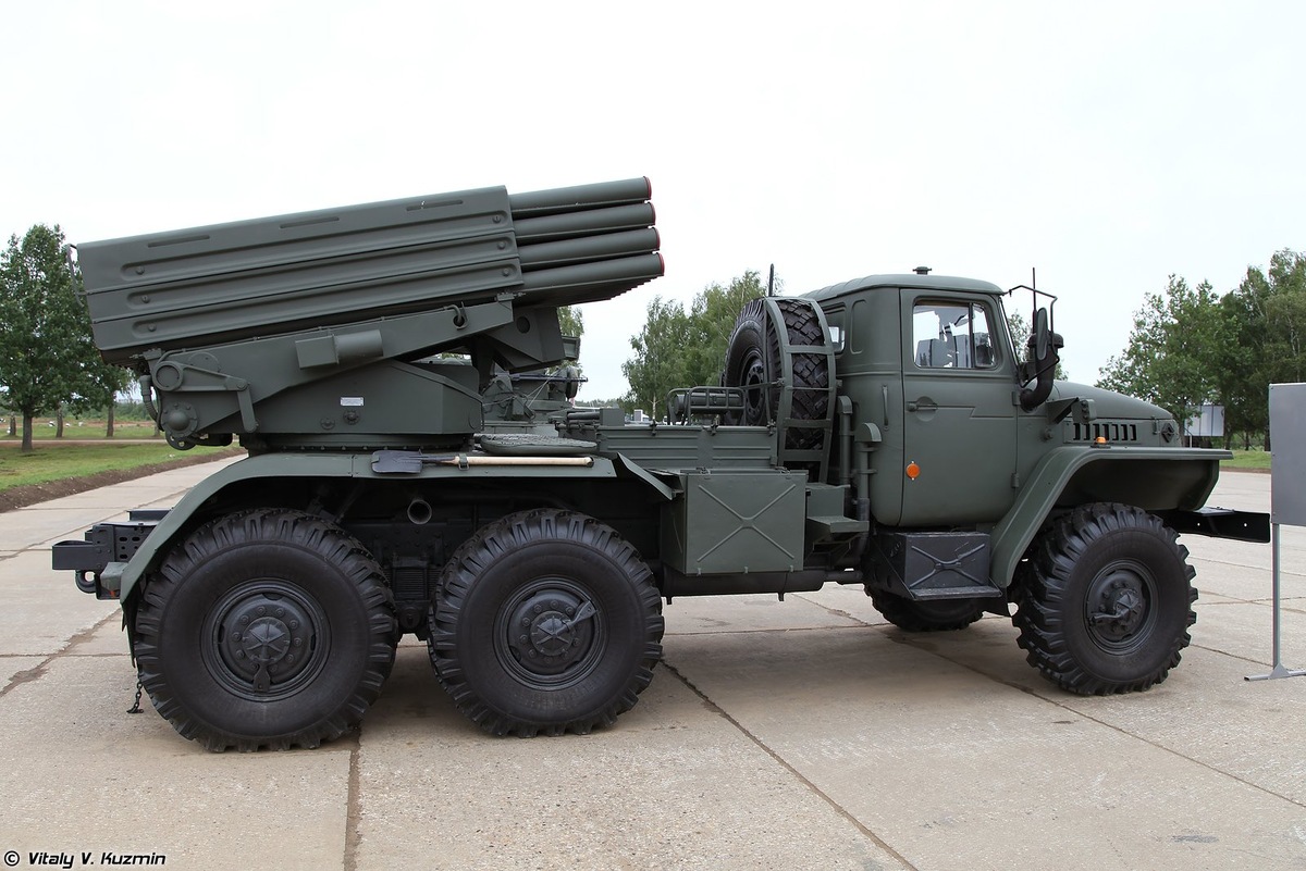   Боевая машина 2Б17-1 из состава РСЗО 9К51М «Торнадо-Г»