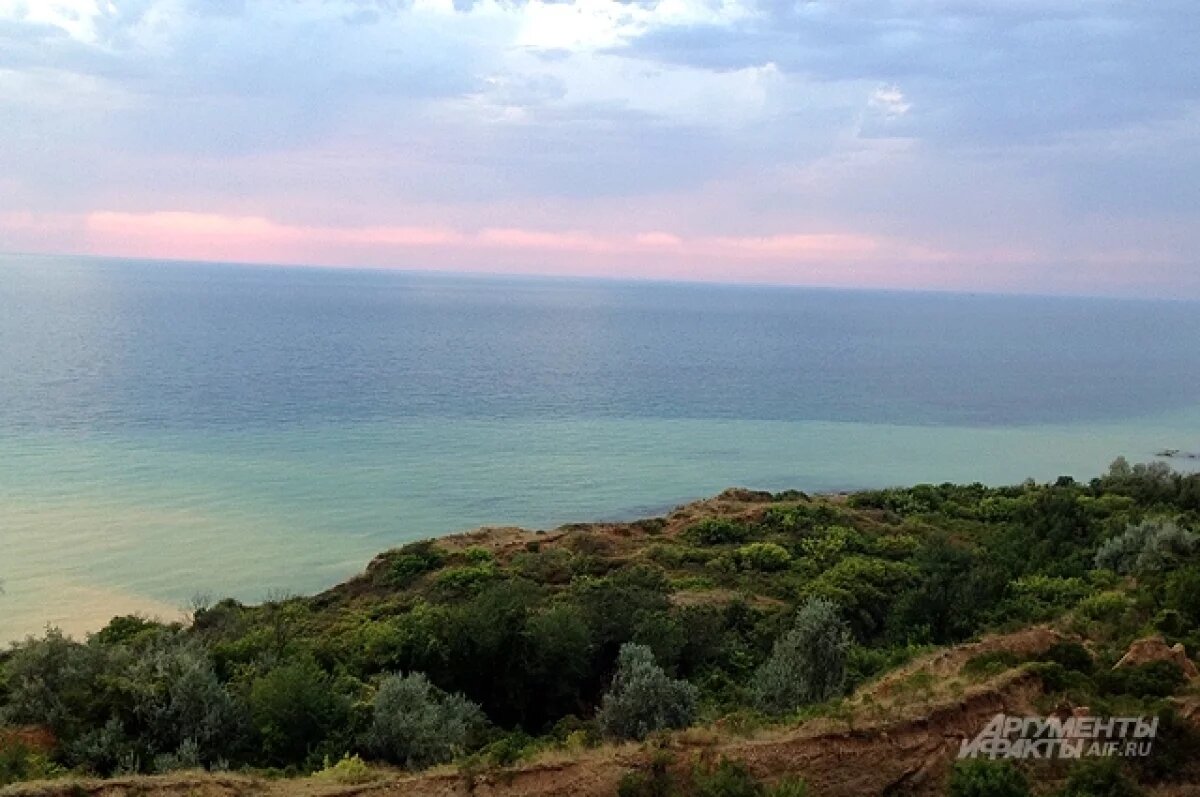    Над Черным морем отразили атаку 10 вражеских БПЛА