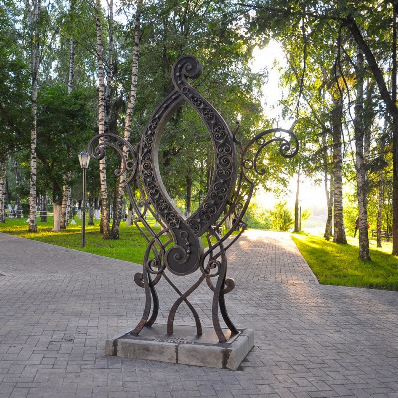 Памятник букве «О»