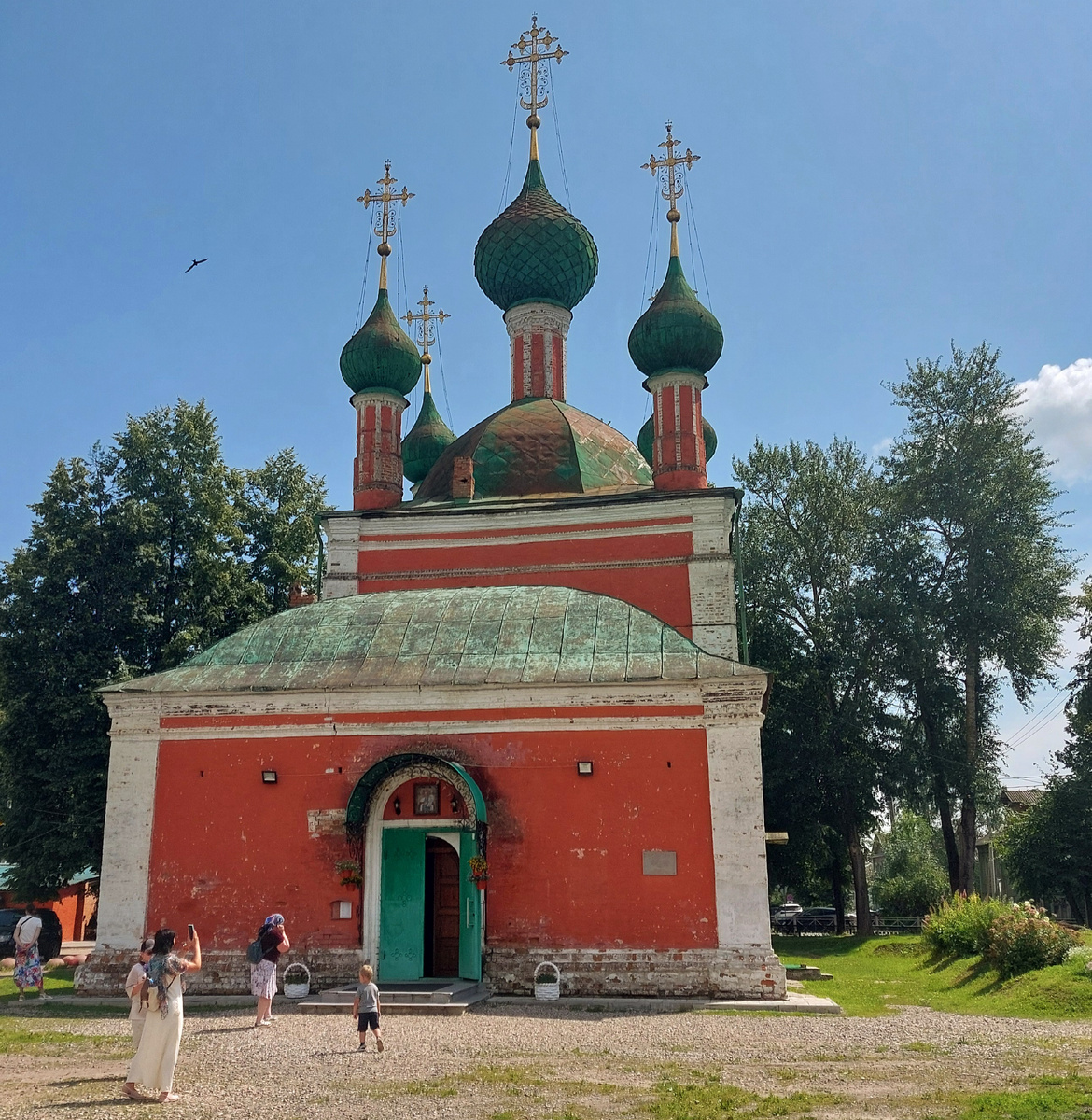 Сохранившиеся храмы на Красной площади Переславля-Залесского 