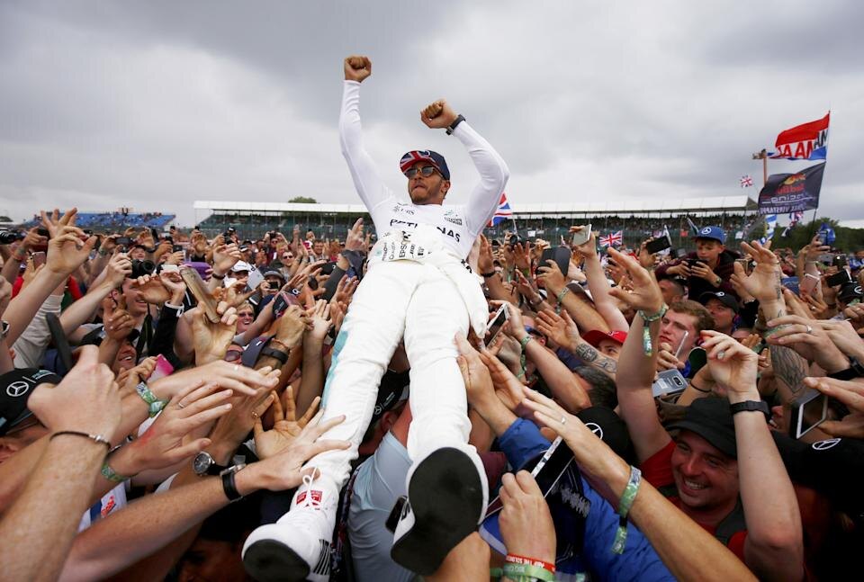 Хэмилтон празднует победу в США 2007 года