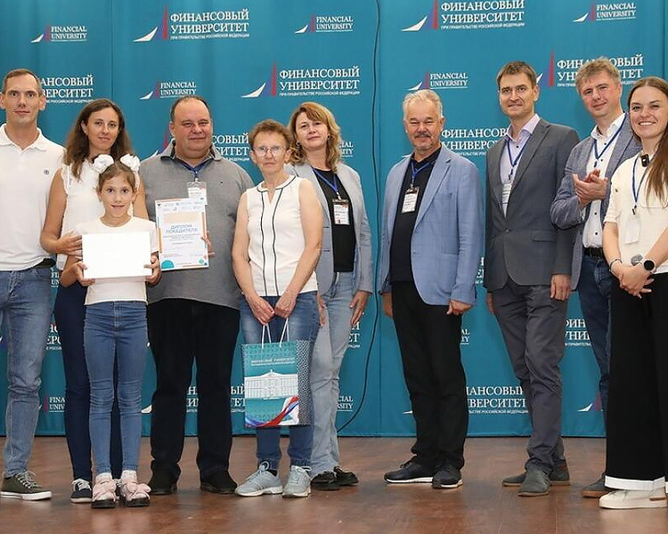     Семья из Курской области стала самой финансово грамотной в России