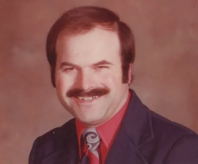 Деннис Рейдер    https://www.techinsider.ru/history/1683077