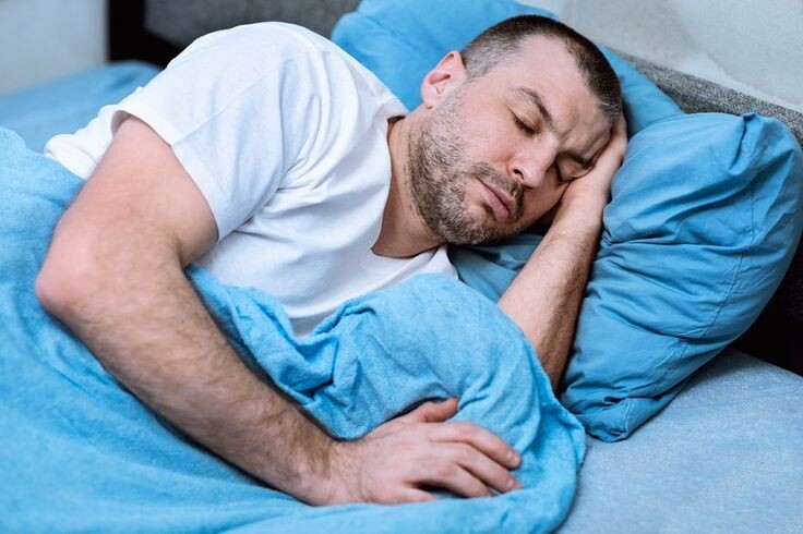 Полезно ли спать днём: научный разбор короткого сна, который может продлить вашу жизнь