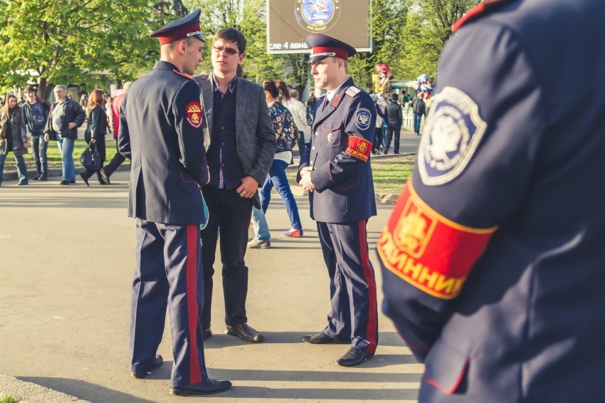 Казаки специализированной дружины фото с сайта ВКО ЦКВ