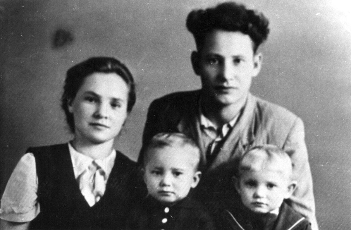 Сурен с детми