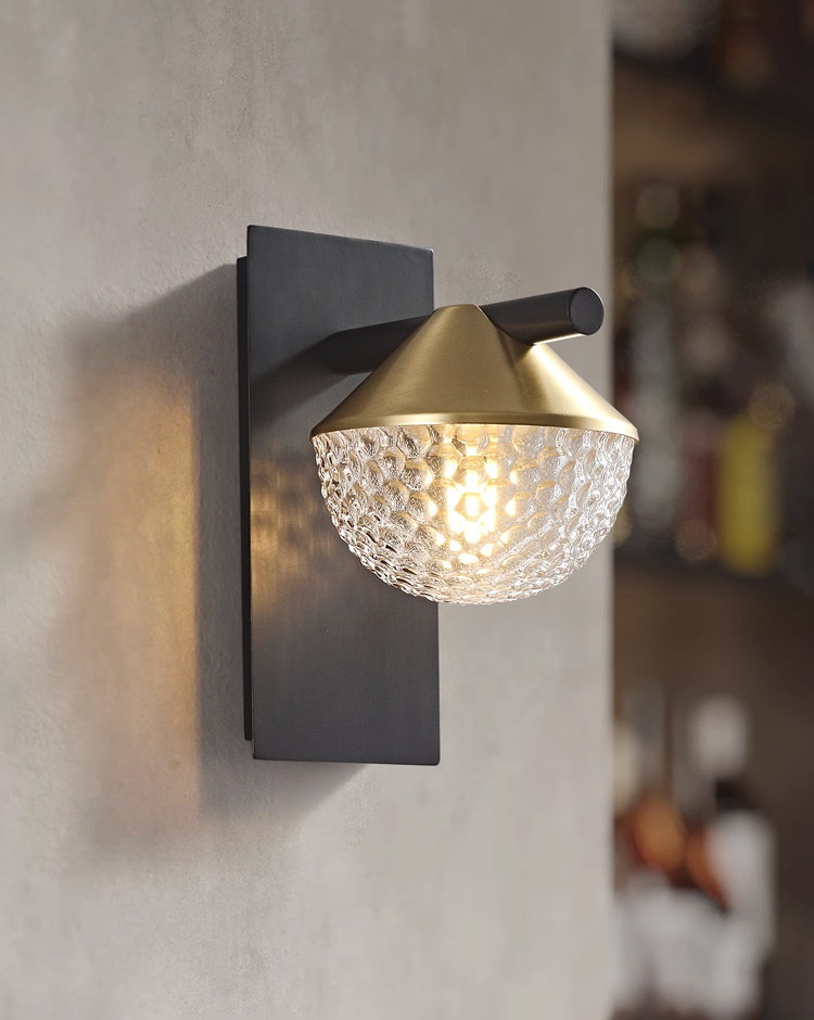 EMBRET WALL by LAMPATRON