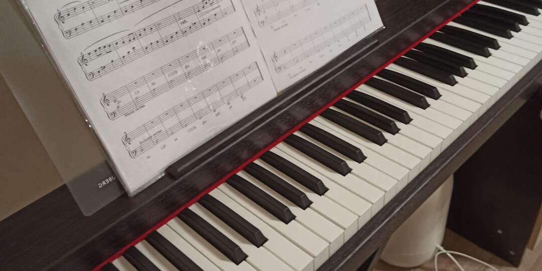 Может ли взрослый поступить в музыкалку?Дааааа!