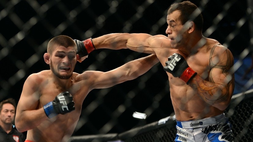     Экс-бойцы UFC Хабиб Нурмагомедов и Глейсон Тибау Gettyimages.ru Donald Miralle / Contributor