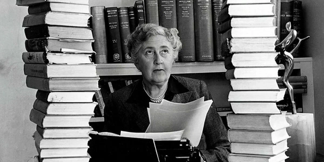 Как Агата Кристи изменила детективный жанр? Новаторство и влияние писательницы на мировую литературу.