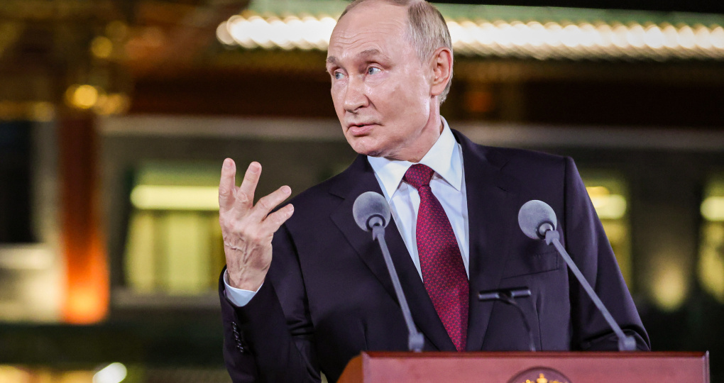 «США и ЕС лишились дара речи». Путин обескуражил Запад смелыми ходами после возвращения из Китая