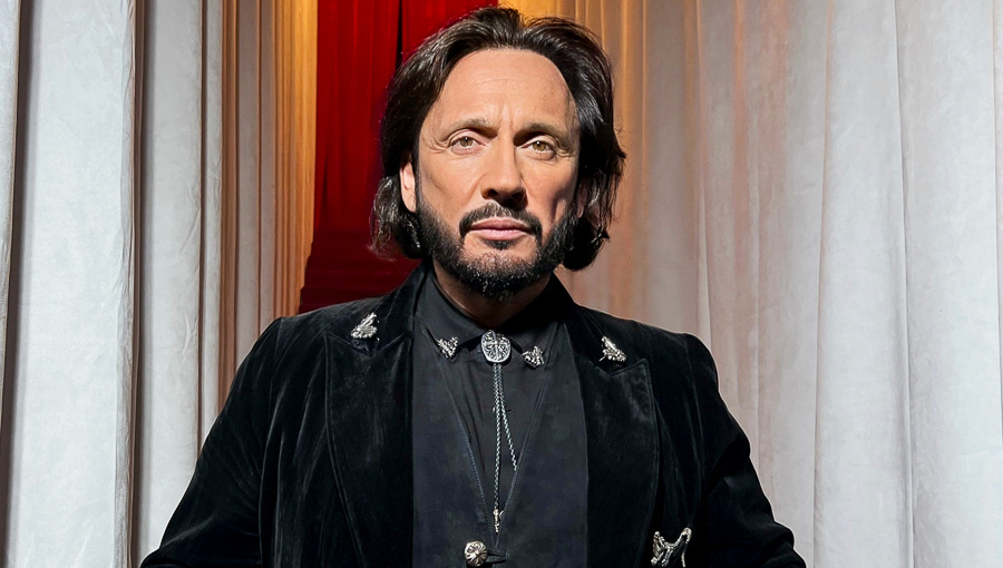 Музыкант считает новые технологии полезными для творчества (Источник: социальные сети Стаса Михайлова)