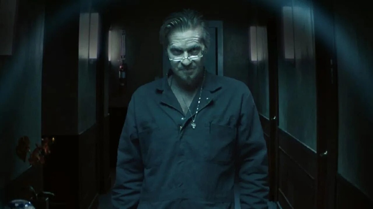 2017 год. 1 час 30 минут. КиноПоиск: 5.2. KinoOrel - 45/100. Триллер, мистика. Режиссер: Штефан Рик. В ролях: Патрик Флюгер, Вэл Килмер. 