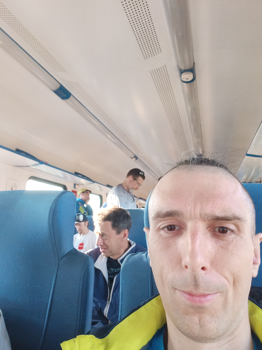 В электричке. 