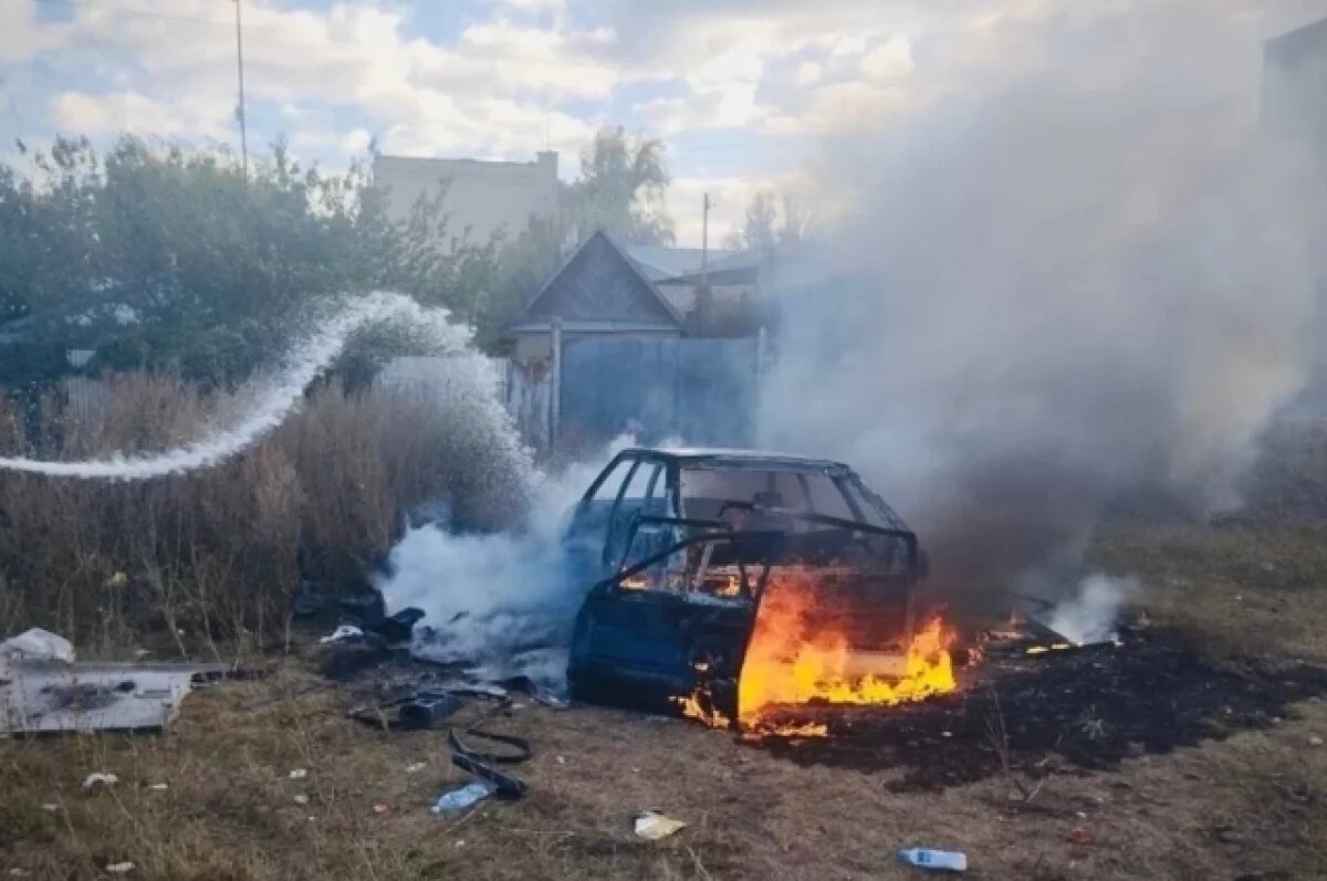    В Самарской области вспыхнул автомобиль