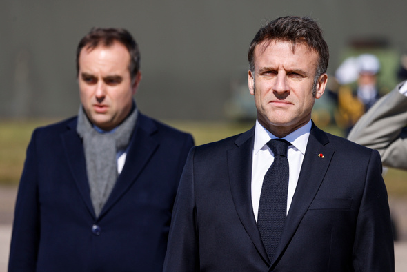     LUDOVIC MARIN / POOL