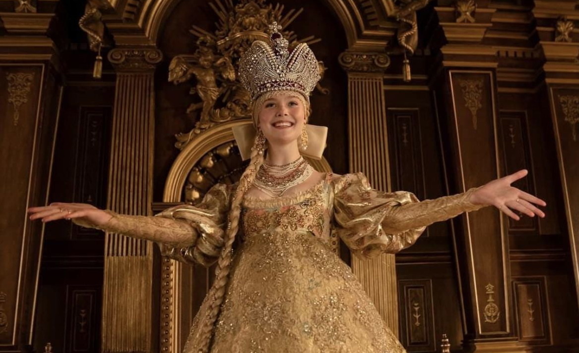 кадр из сериала "Великая"