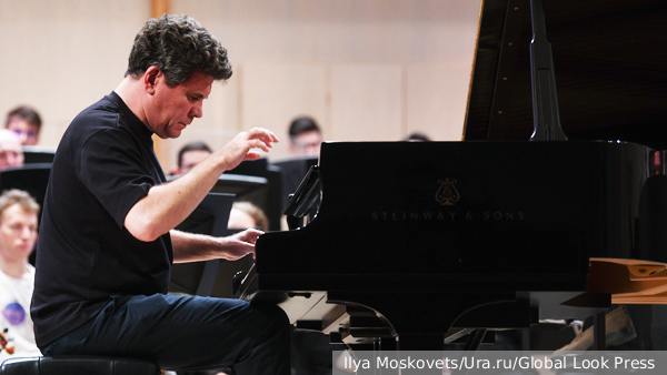     Фото: Ilya Moskovets/Ura.ru/Global Look Press   
 Текст: Ирма Каплан