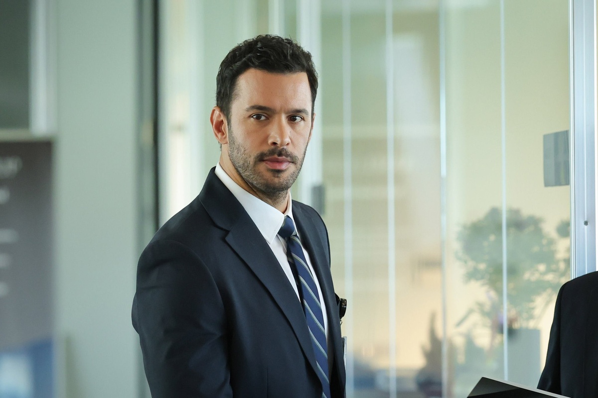 Барыш Ардуч в сериале «Любовь и слёзы». Фото: соцсети