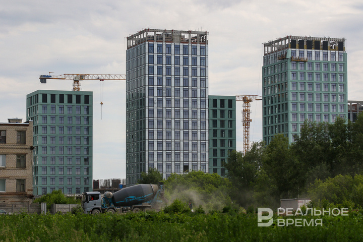    На субсидирование льготных ипотечных программ в России дополнительно направили 100,4 млрд рублей. Артем Дергунов / realnoevremya.ru