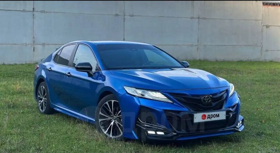    Toyota Camry. Источник: Drom