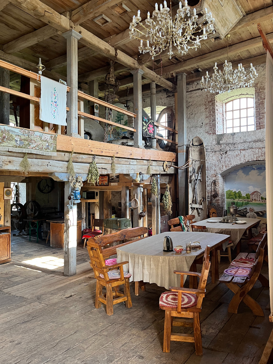 Фото автора канала. Листайте галерию.