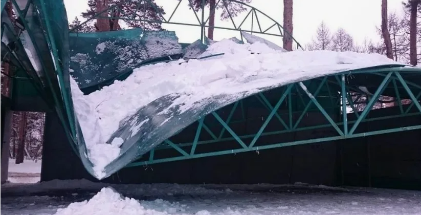 Навес упал от снега